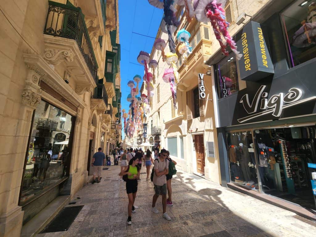 Pequenas ruas de Valletta Malta