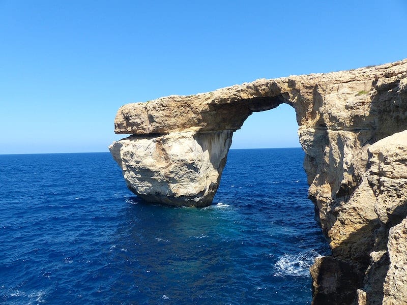 Azure Window - O ponto turístico de Malta que desmoronou durante uma tempestade em 2017