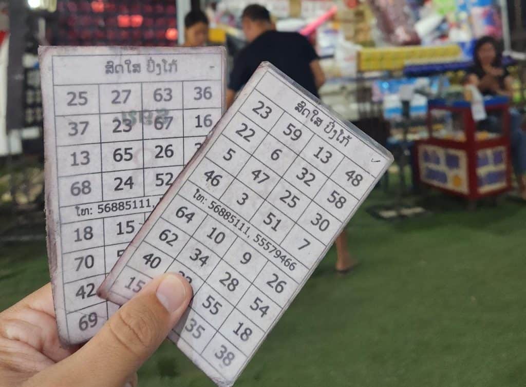 O Bingo do Laos é bem diferente do nosso, mas ainda dá pra se divertir